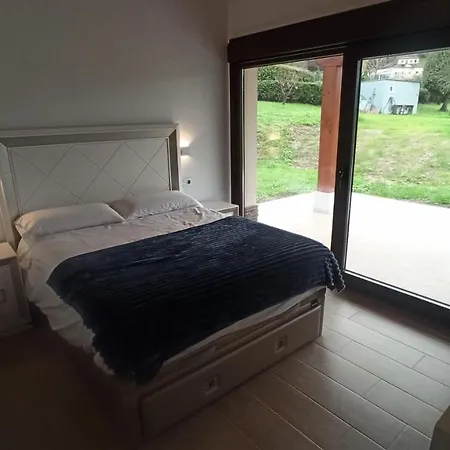 La Del Gono * Pravia